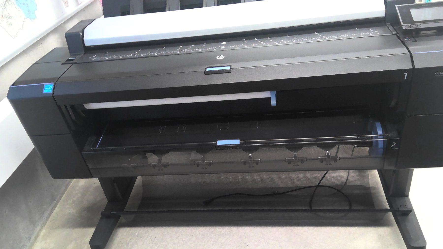 Hewlett Packard Stampanti: HP DesignJet T2530 e PS MFP 36" Occasion – Usato da Fehraltorf venduto da loremgmbh