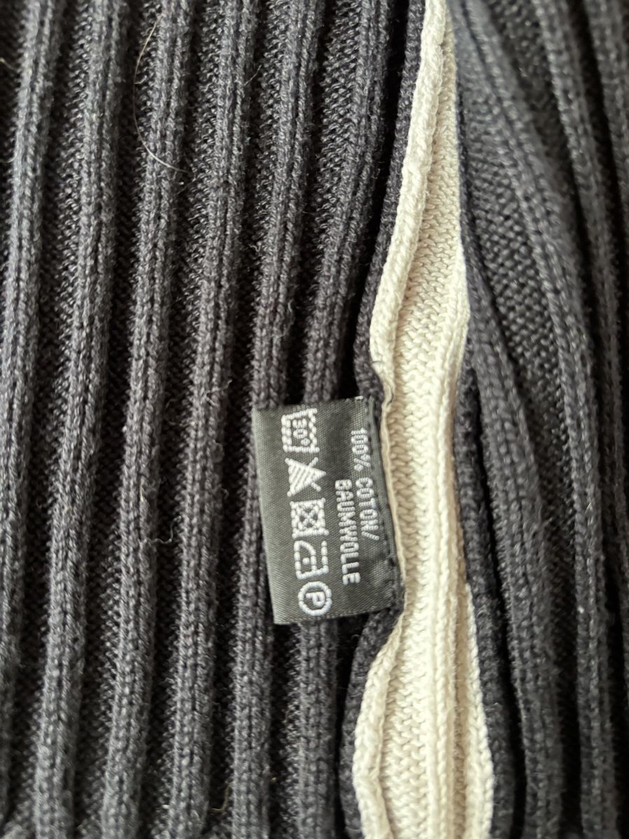 Maglioni & Felpe: Pull taille M – Difettoso da Courcelon venduto da odi_9mjv 2