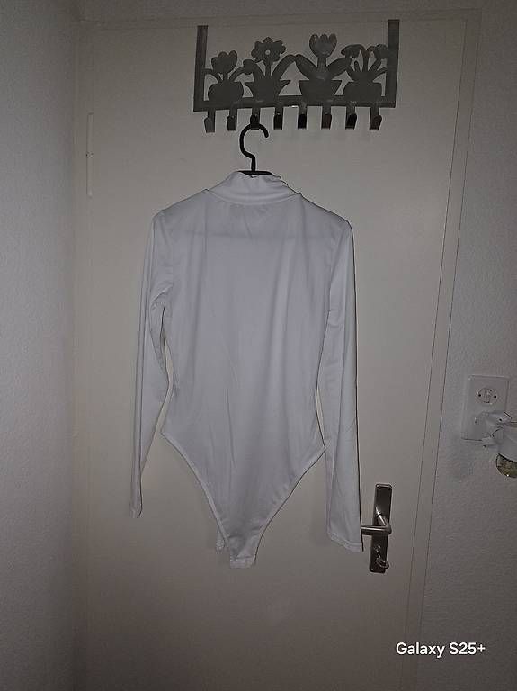 Sous-vêtements: 2 Langarm Bodys – D'occasion à St. Gallen par ruz_t5lk 4