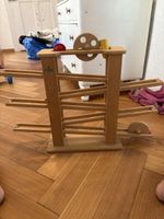 Holzbahn mit Kugeln ab MAMMUT Holz gut erhalten