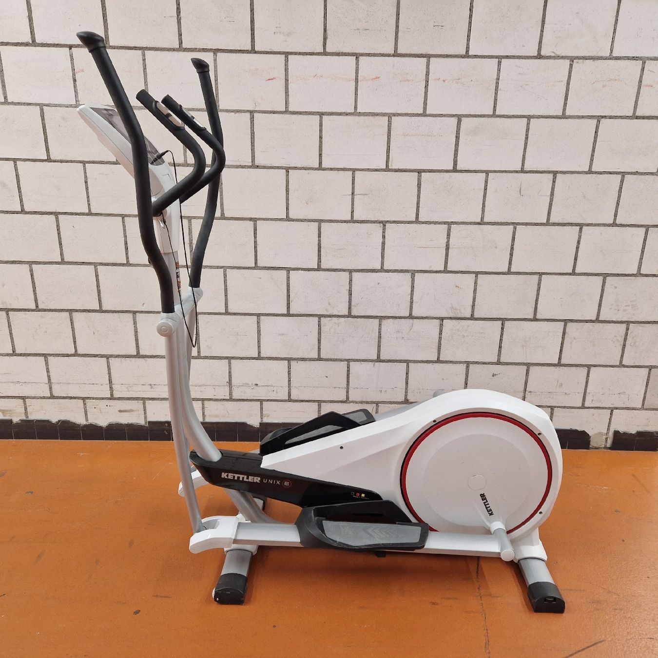 Kettler Hometrainer: Kettler Unix E Crosstrainer - Gut Zustand – Usato da Bern venduto da latrouvaillebern