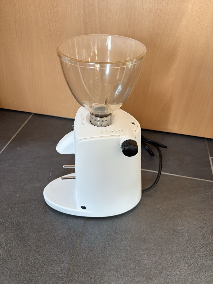 Macchine per caffè & Macchine per espresso: Moulin ascasco micrométrique meule plate – Usato da Cormondrèche venduto da nutho 2