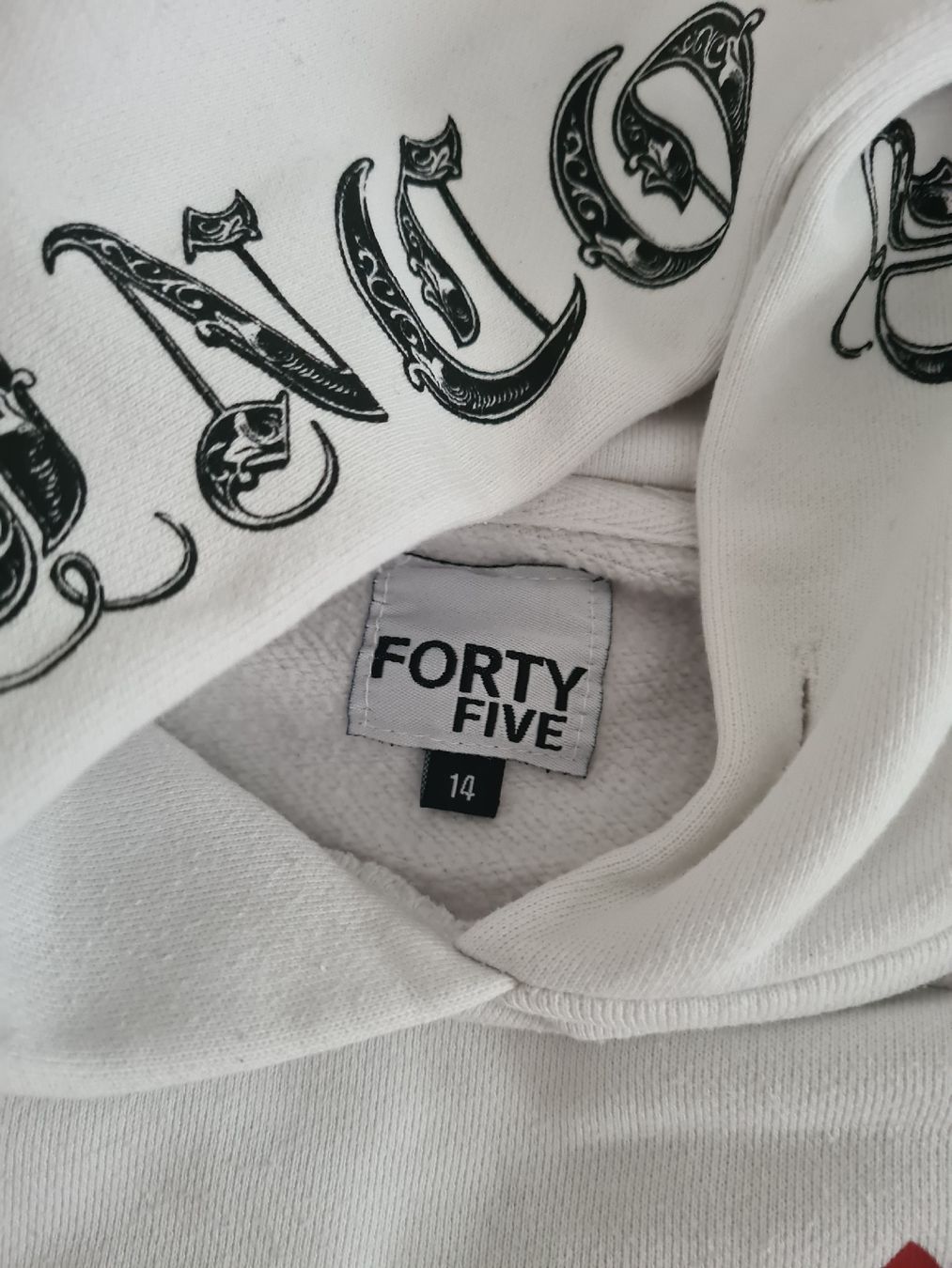 Pullover & Sweatshirts: Weisser Kapuzenpullover Forty Five, Gr. 14 – Gebraucht aus Winterthur von Jana1701 2