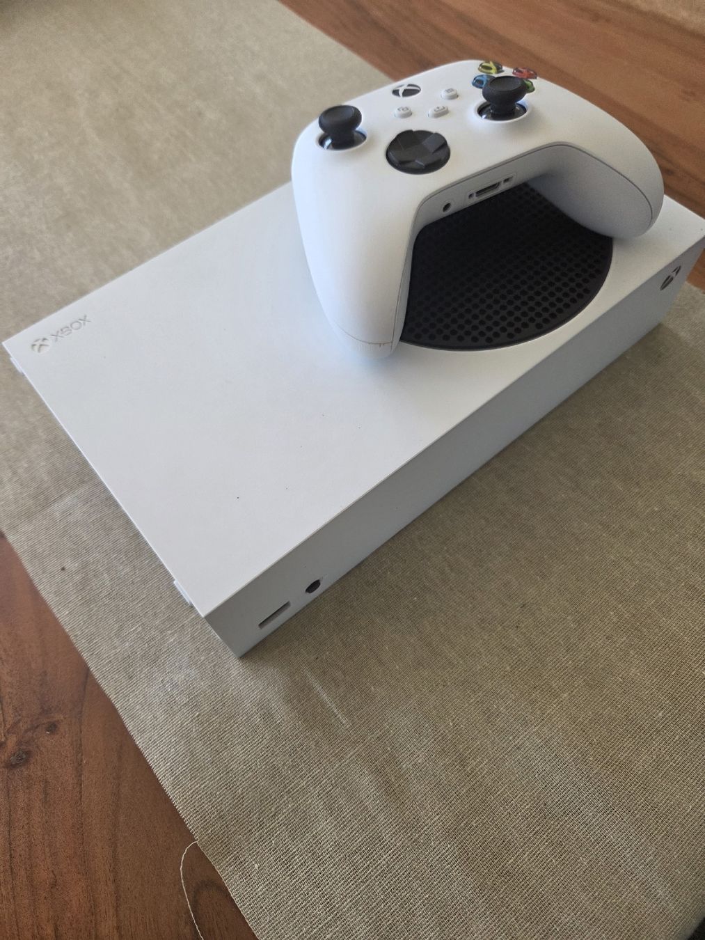 Microsoft Console: Xbox Series S – Nuovo (secondo la descrizione) da St. Antoni venduto da Agape07