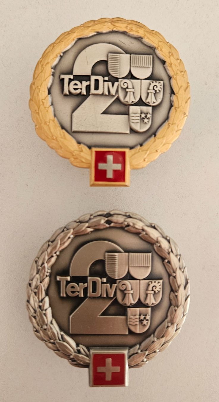 Armée suisse Plaquettes & Badges: Peret Emblem Schweizer Armee – Neuf (Voir description) à Urdorf par reg_q6nr