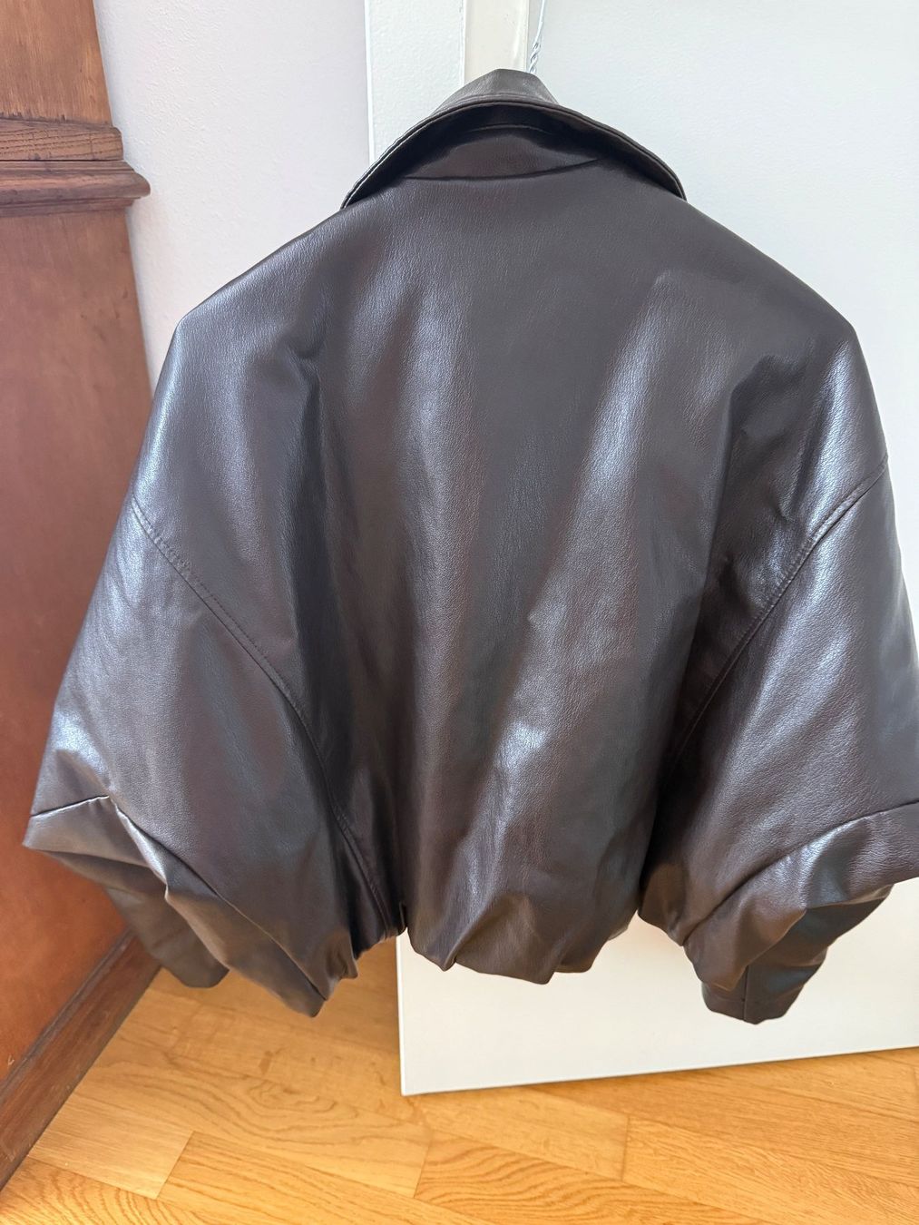 Zara Giacche: Bomberjacke aus Kunstleder – Usato da Castel San Pietro venduto da Cabbio33 1