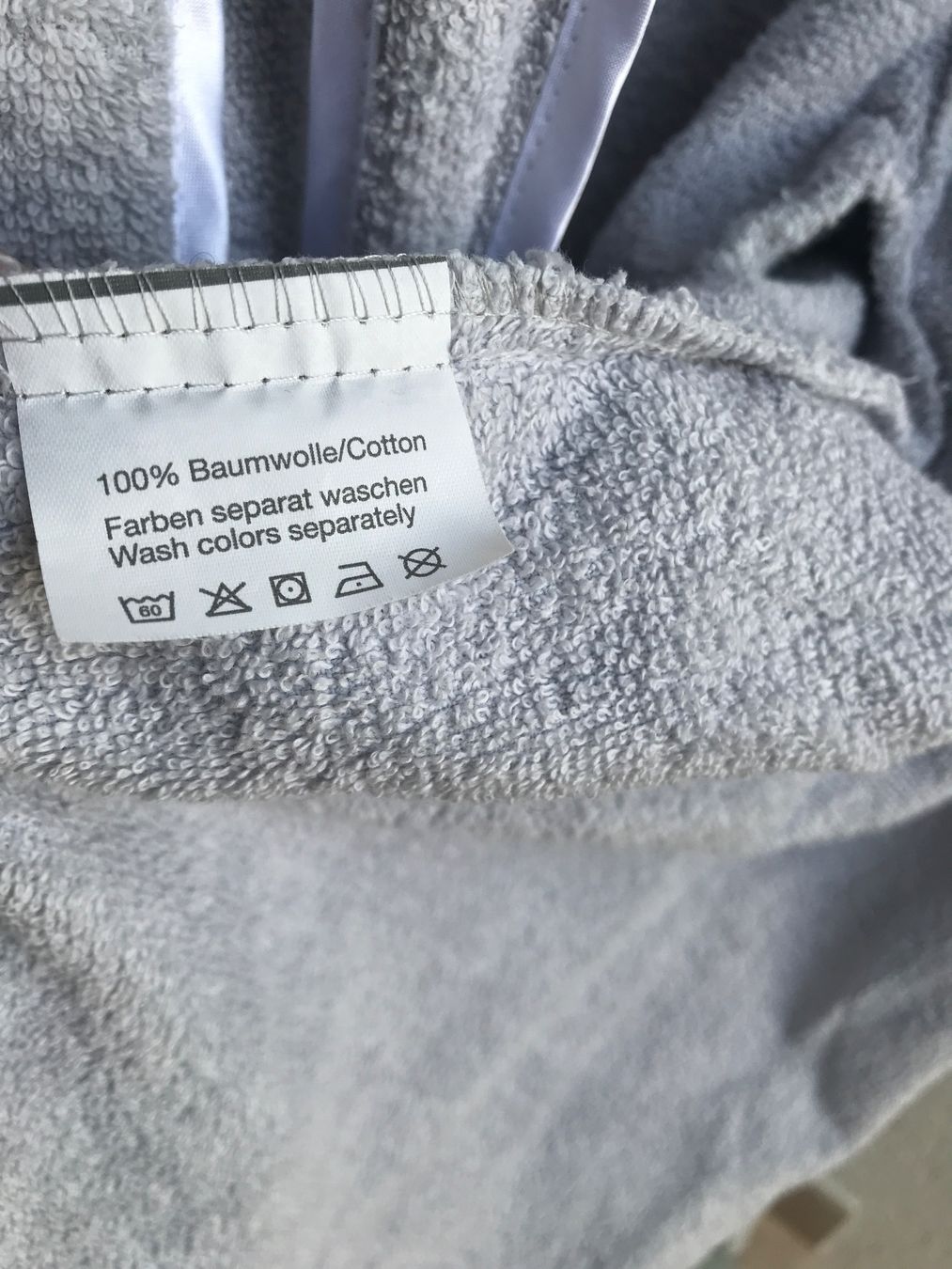 Bademäntel: MÖVE Bademantel EU42 Unisex – Gebraucht aus Glattfelden von Danshari 4