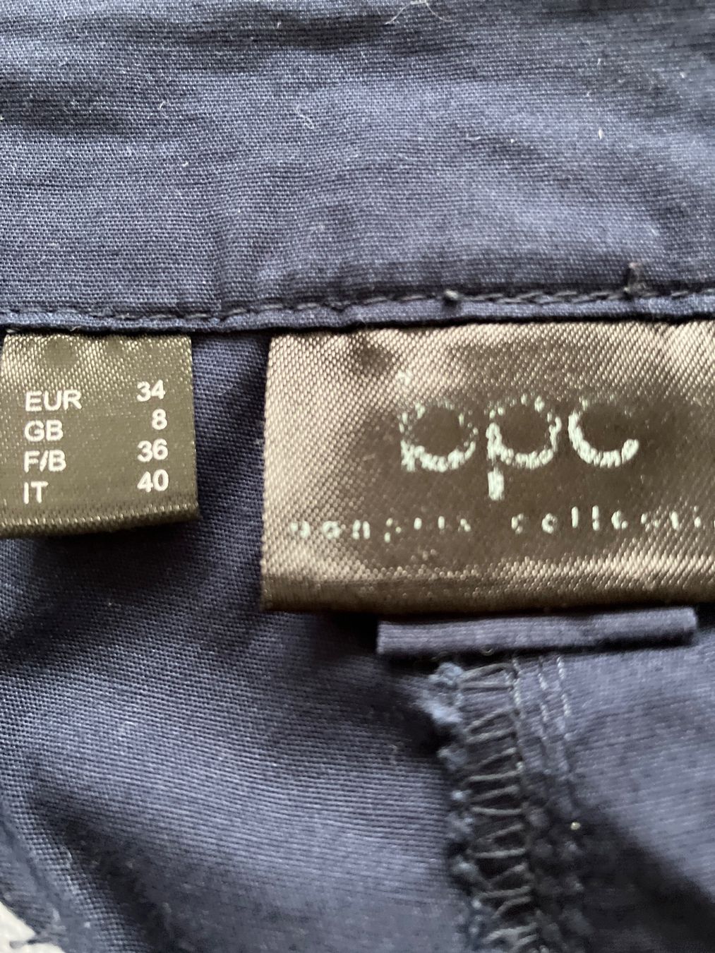 Hosen: Neue Sommershorts dunkelblau Gr. 34 – Gebraucht aus Rothenburg von Regenbogenwolken 1