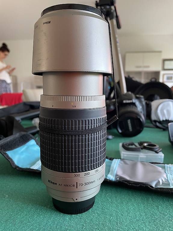 Fotocamera: Nikon D7100 con accessori vari – Usato da Agno venduto da ant_b6cf 4