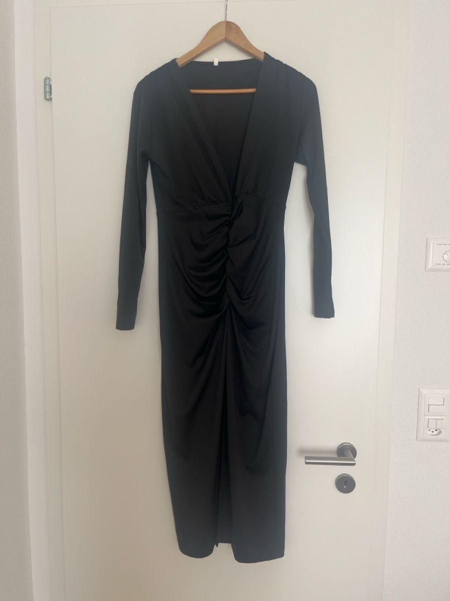 Vestiti: Schwarzes Kleid M – Nuovo (secondo la descrizione) da Emmenbrücke venduto da Van92
