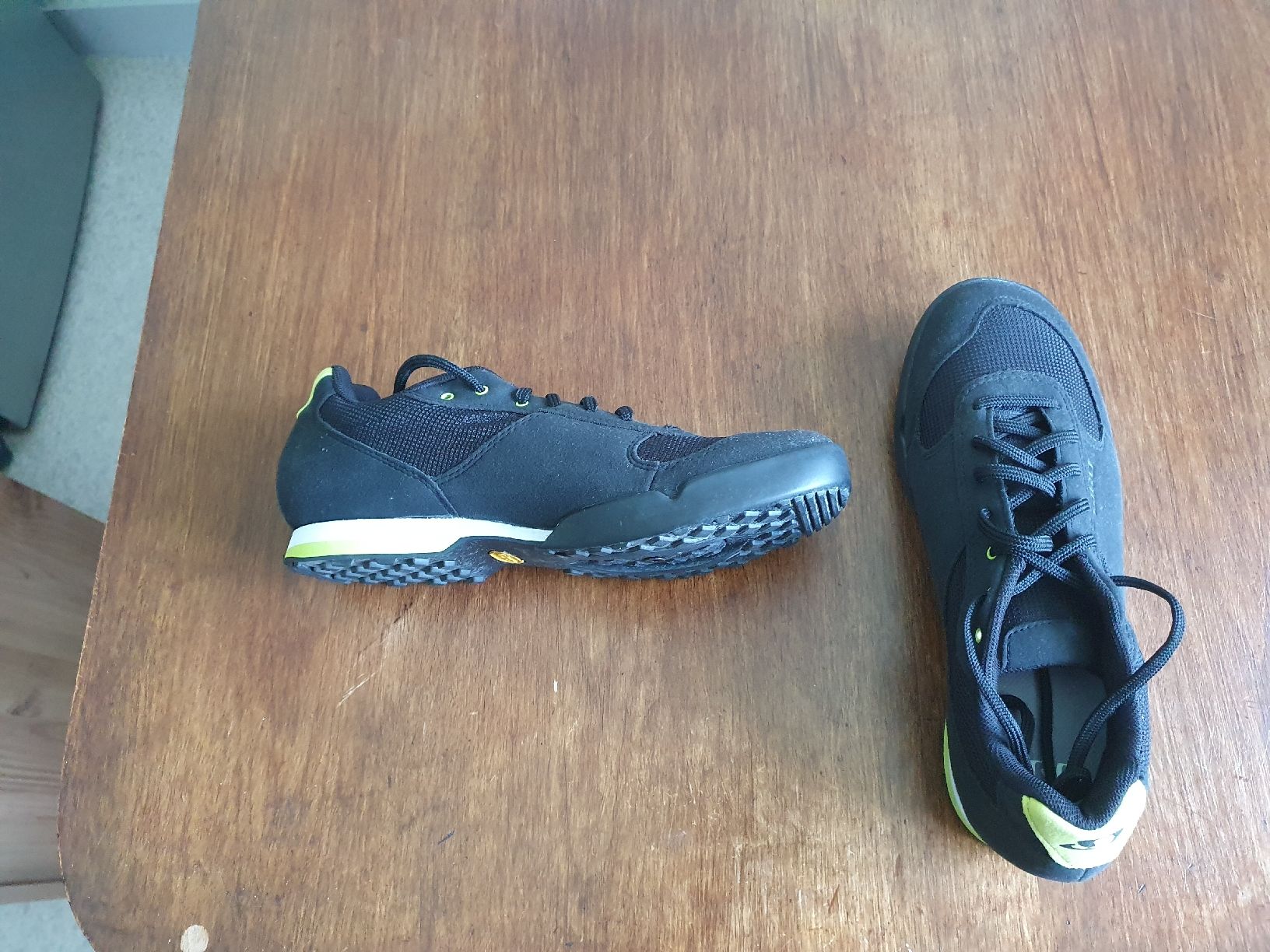 Chaussures femmes: Giro Bikeschuhe Gr.41 – Neuf avec emballage d'origine à Gelterkinden par ret_b8nc 1