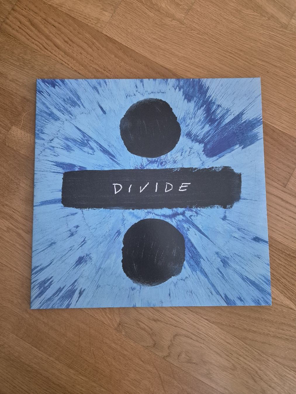 Dischi in vinile: Schallplatte Ed Sheeran ÷ divide – Nuovo (secondo la descrizione) da St. Gallen venduto da Pauline_1234