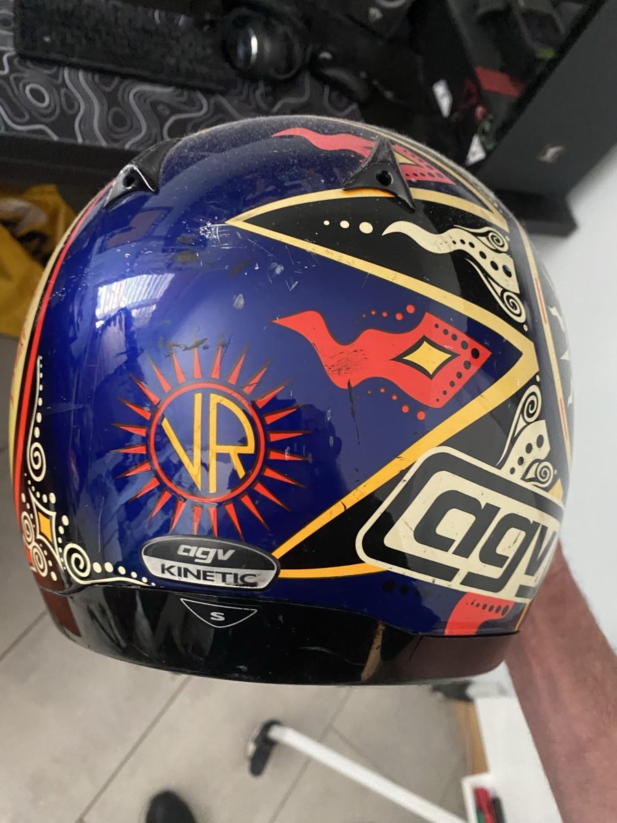 AGV Helme & Visiere: Helm Valentino Rossi s nicht Perfekt – Gebraucht aus Capolago von Lillo22 4