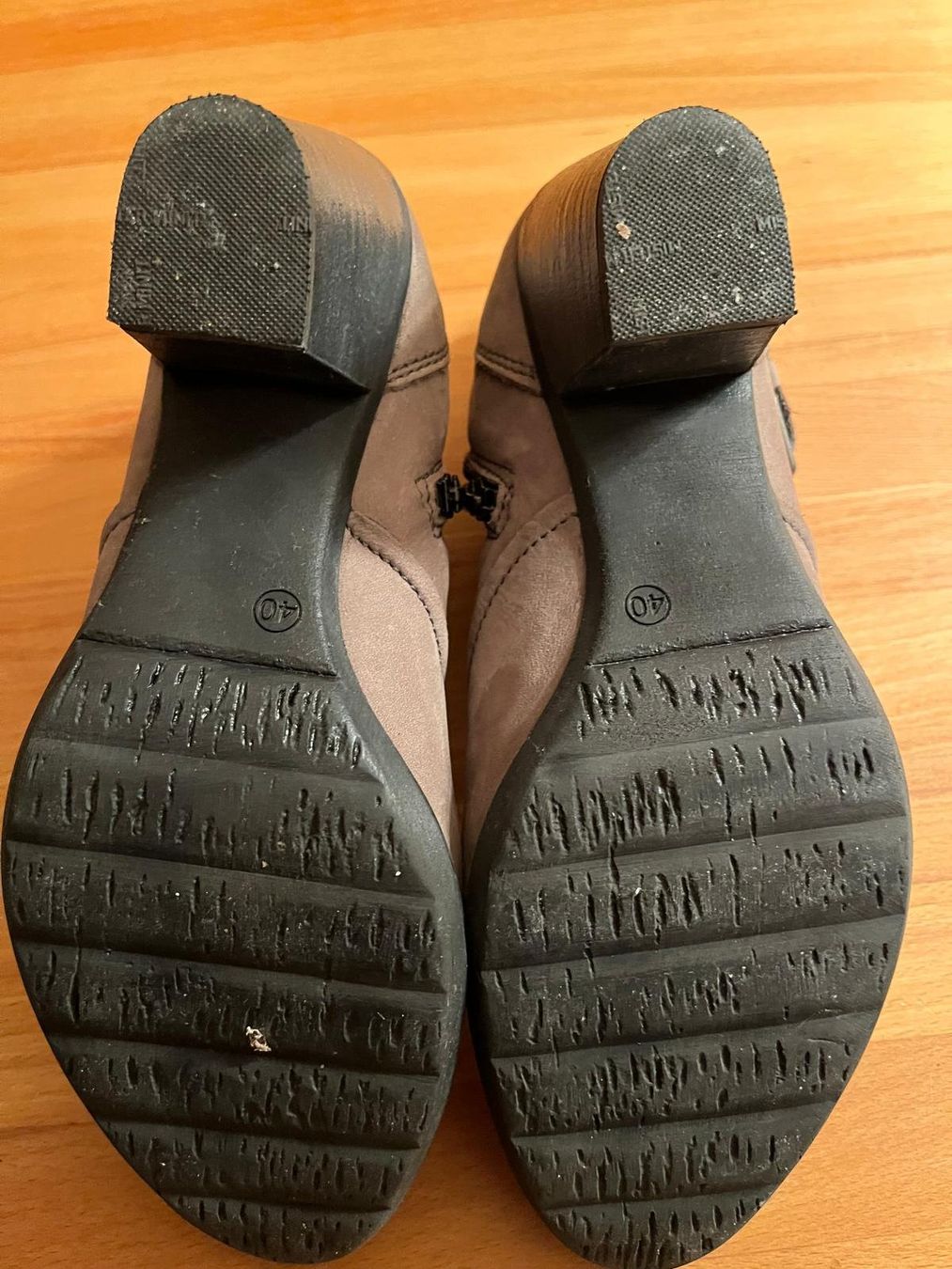Tamaris Scarpe da donna: Tamaris Stiefeletten Gr. 40 – Usato da Roggwil BE venduto da Konda 3