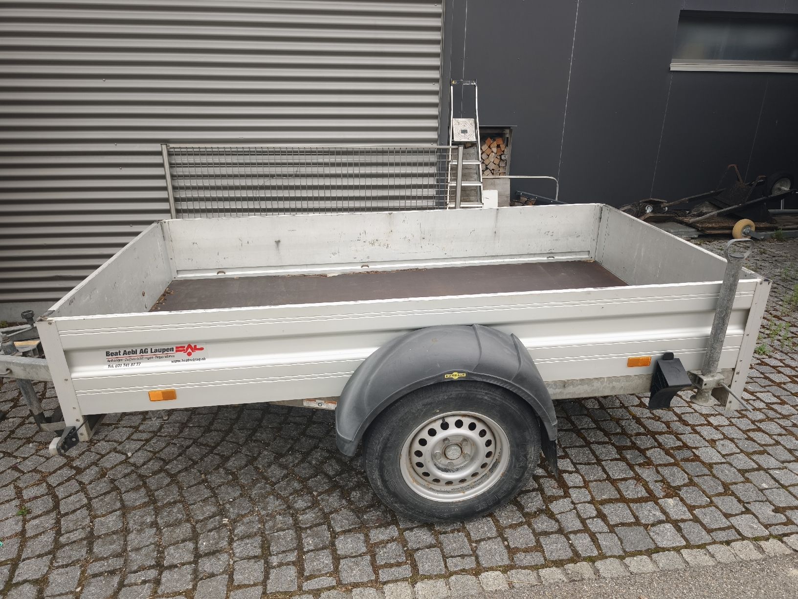 Humbaur Rimorchi: Anhänger Humbaur 1.5T ab Platz – Usato da Lengnau BE venduto da turbostef