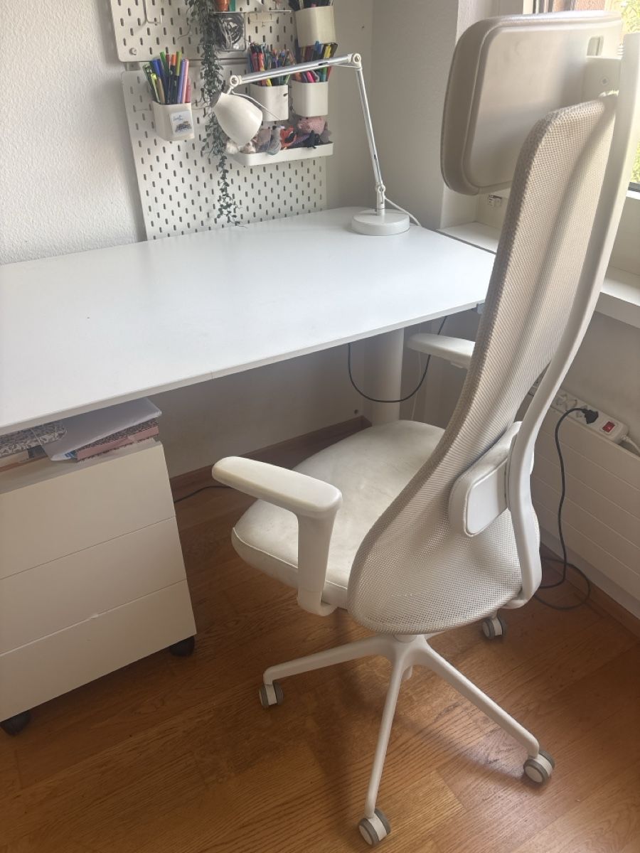 Schreibtische: Standing desk white adjustable  height with drawers – Gebraucht aus steinhausen von pat_nc2x 1