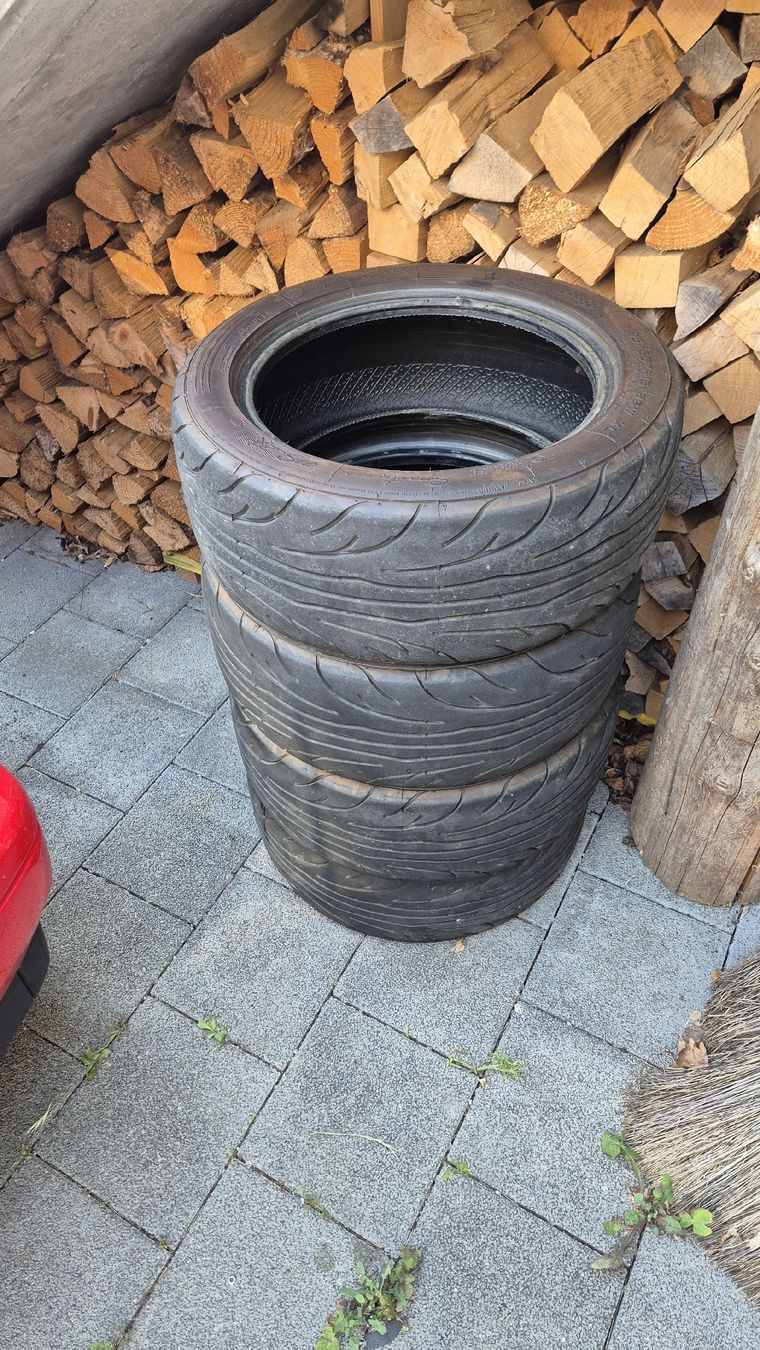 Pneumatici & Ruote complete: Semi Slik 195/50 zr15 – Usato da Egerkingen venduto da pet_z2d6