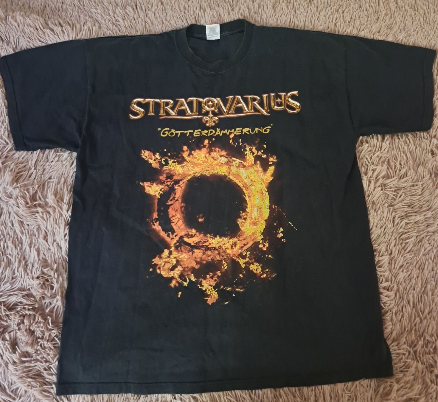 T-shirt: Stratovarius T-Shirt  – Usato da Bern venduto da dhh_zc5w