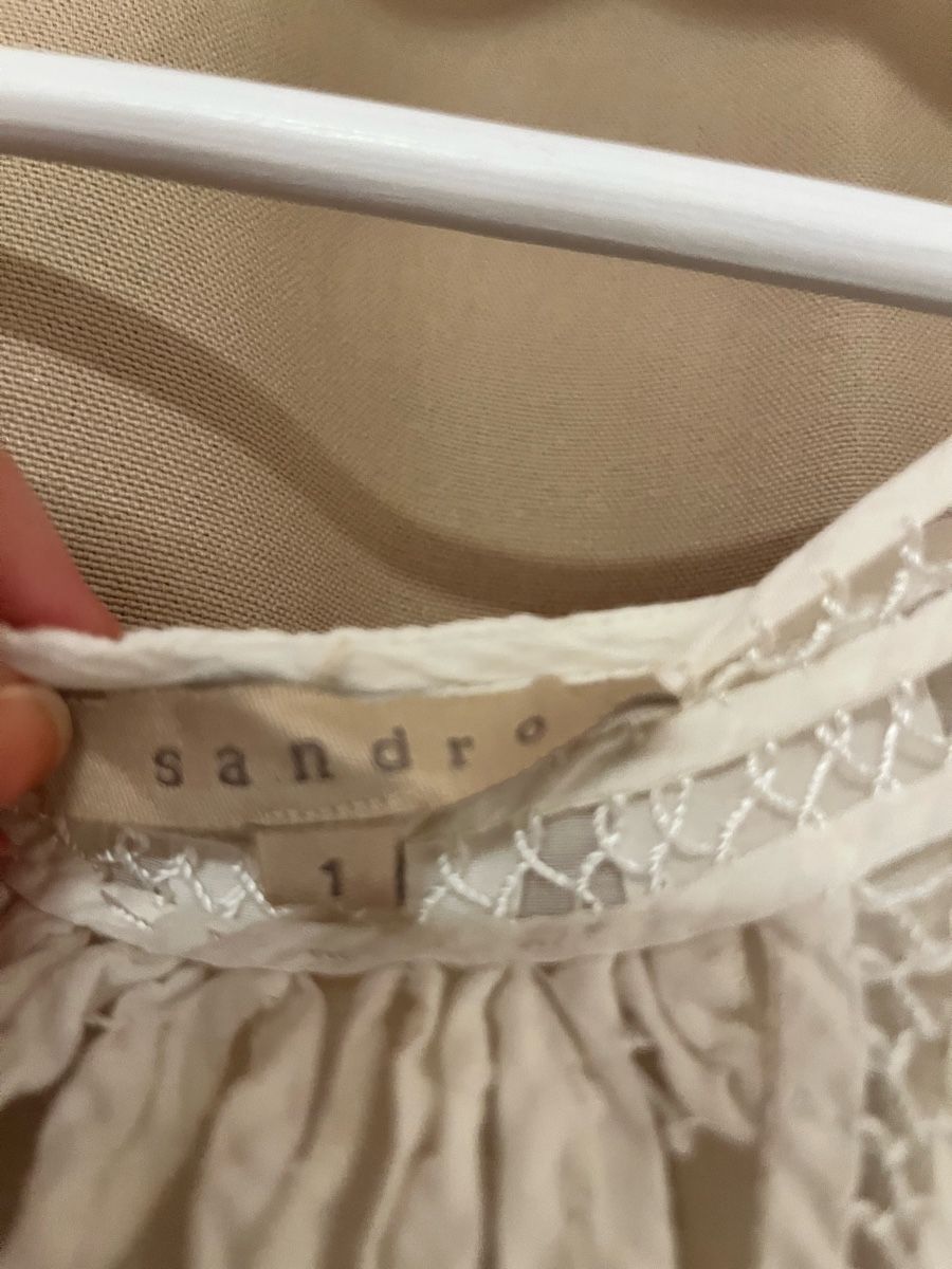 Sandro Robes: Robe Sandro blanche taille 1 très bon état – D'occasion à Givrins par sab_k2f9 1
