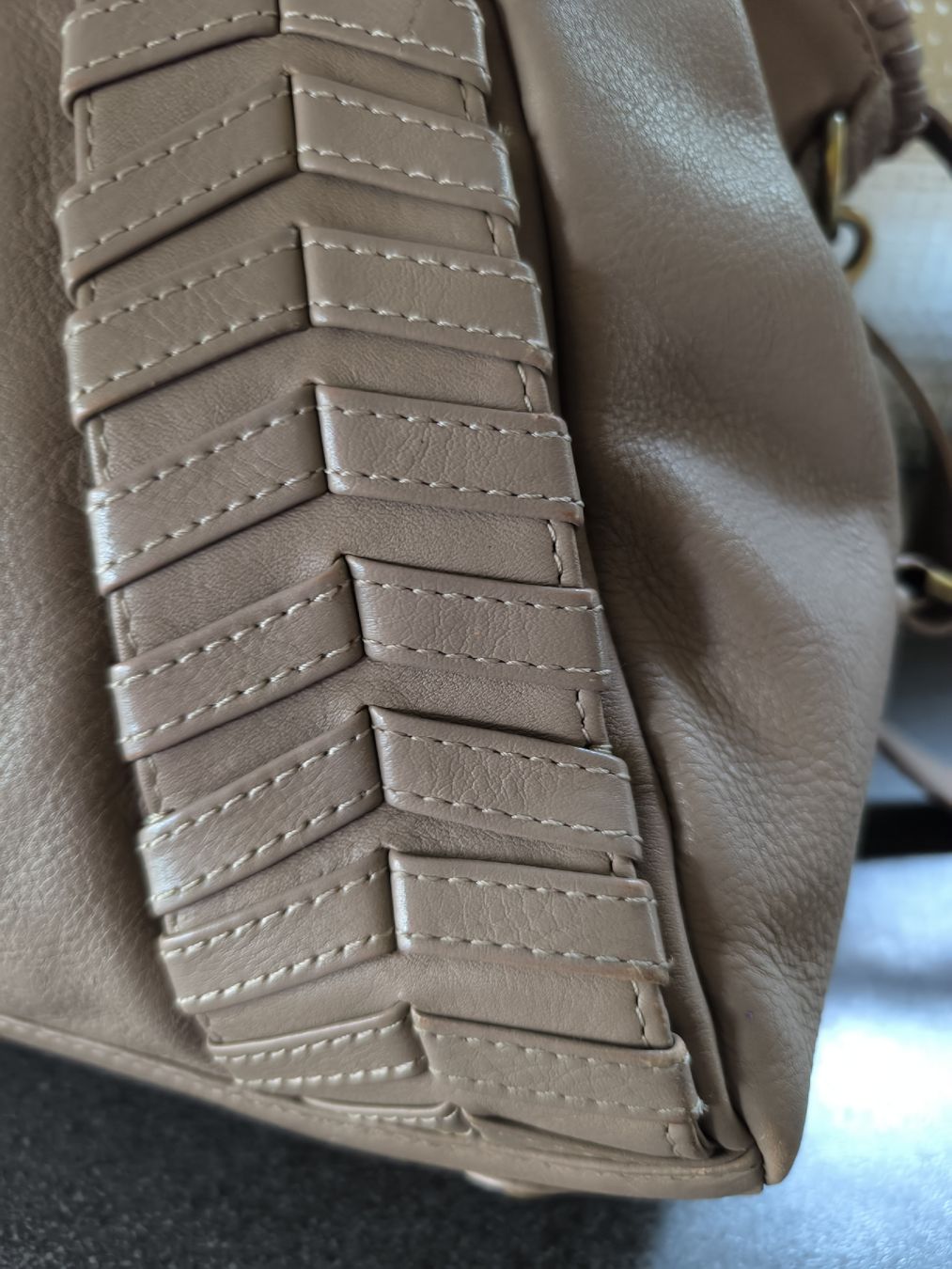 Borse da donna: Leder Shopper/Tasche taupe – Usato da Schaffhausen venduto da gab_v5qf 6
