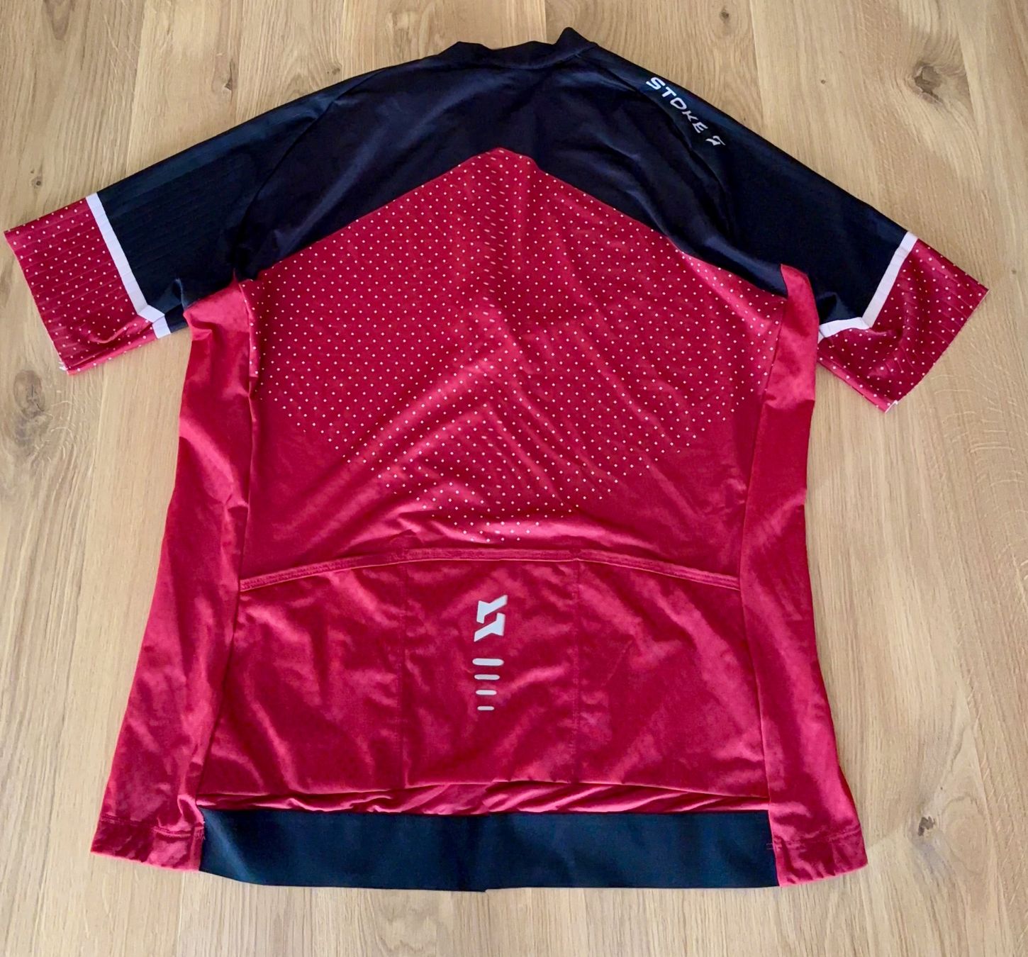 Stoke T-Shirts: T-SHIRT XL STOKE POUR CYCLISTE – Gebraucht aus Losone von courrier 7
