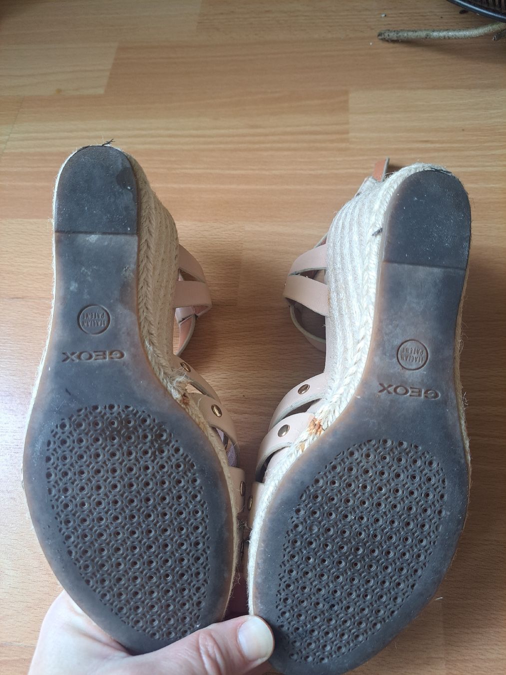 Geox Scarpe da donna: Geox Wedges Gr. 37, Absatz 10.5 cm – Usato da Basel venduto da kru_m5x5 7