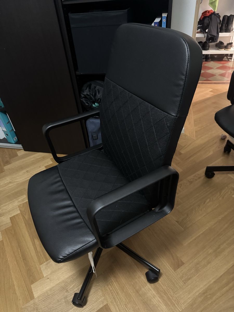 Ikea Stühle: IKEA Renberget office chair  – Gebraucht aus Zürich von den_52nz 2