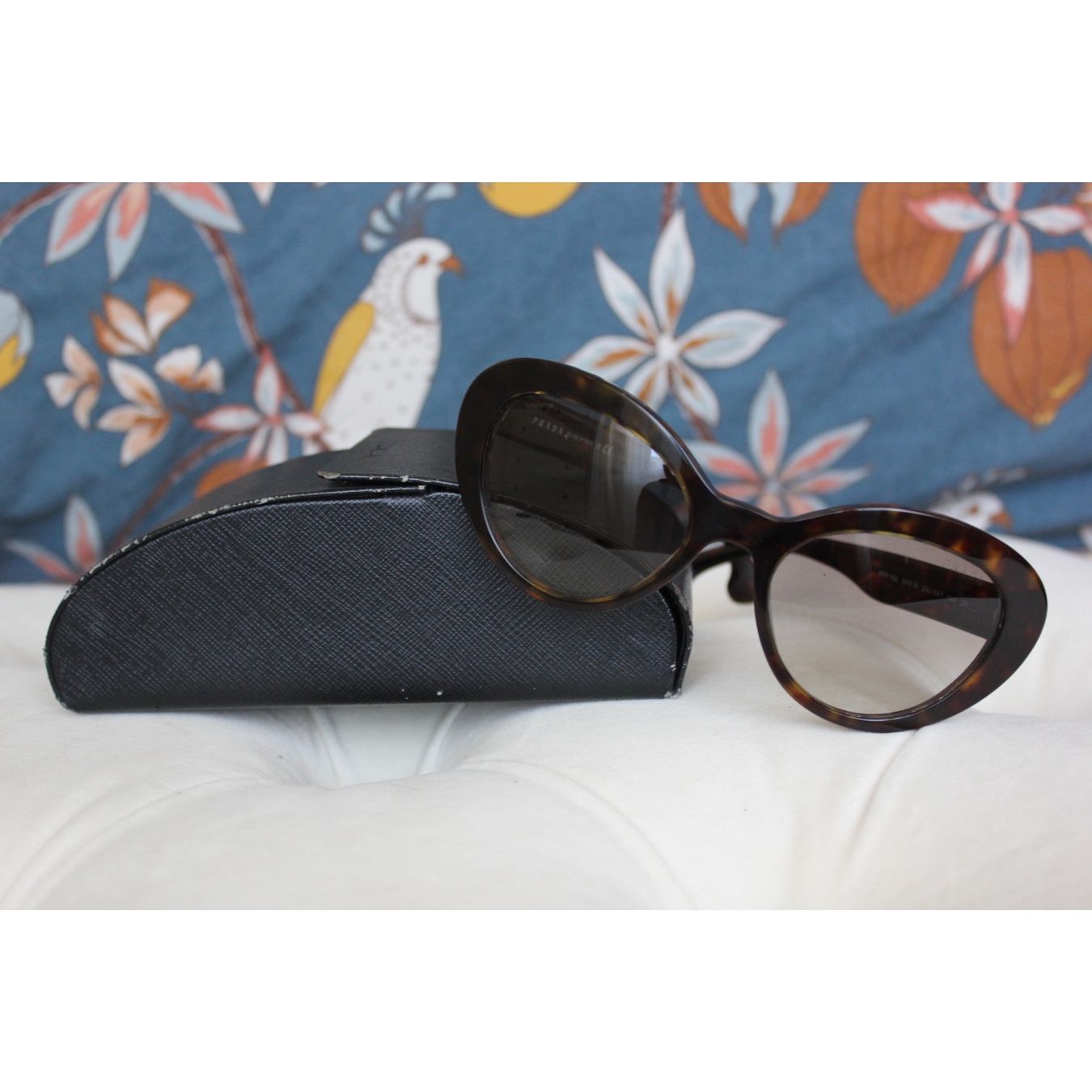 Prada Occhiali & Lenti: Lunettes de soleil Prada – Usato da Lausanne venduto da Tanoush2
