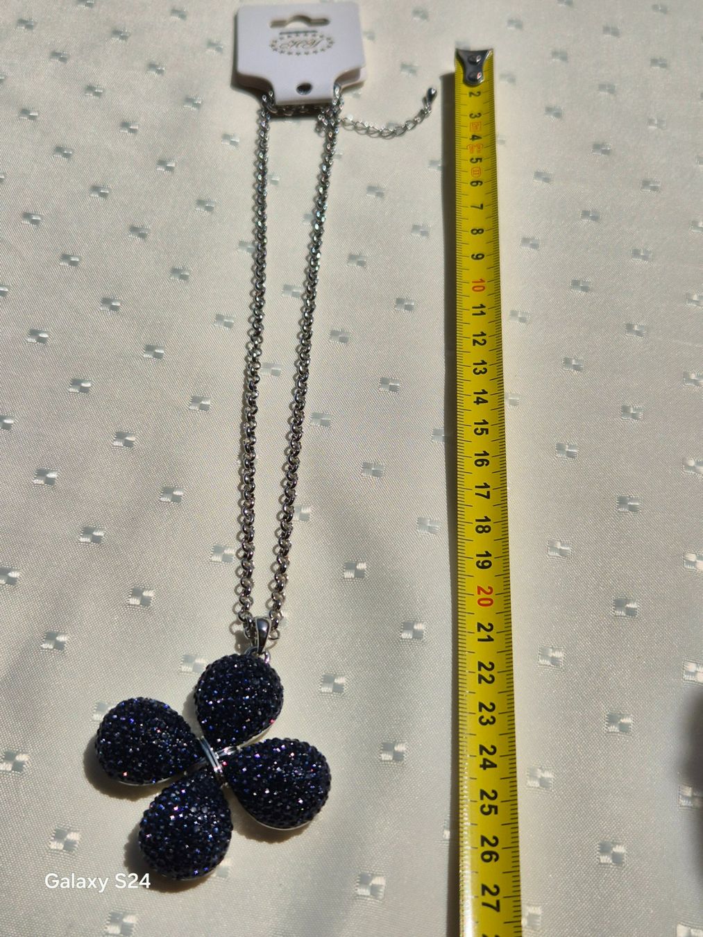 Catenine: Mitternachtsblaue vierblättrige Kleeblattkette mit Strassste – Nuovo (secondo la descrizione) da Losone venduto da bal_gfp6 2