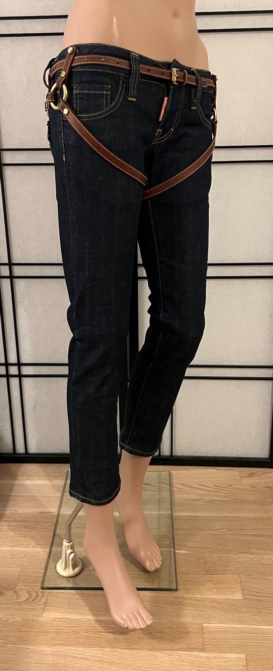 Dsquared2 Jeans: Exklusive Dsquared2 Jeans, Gr. 38 IT – Usato da Bergdietikon venduto da pinkerton13