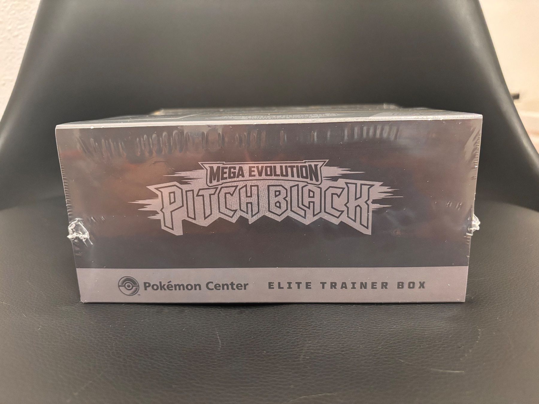 Pokémon Sammelbilder & Trading cards: Elite Trainer Box Pokémon Center Pitch Black#4 – Neu und originalverpackt aus Massagno von Gametrader00 2