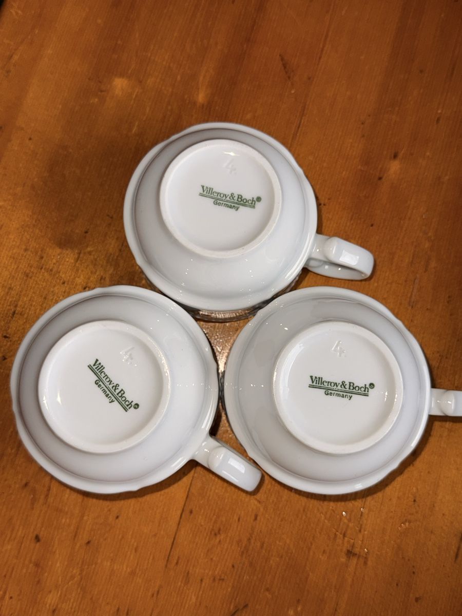 Villeroy & Boch Tazze: Three cups Villeroy & Boch , very good condition  – Nuovo (secondo la descrizione) da Le Sentier venduto da CannelleVintage13 2