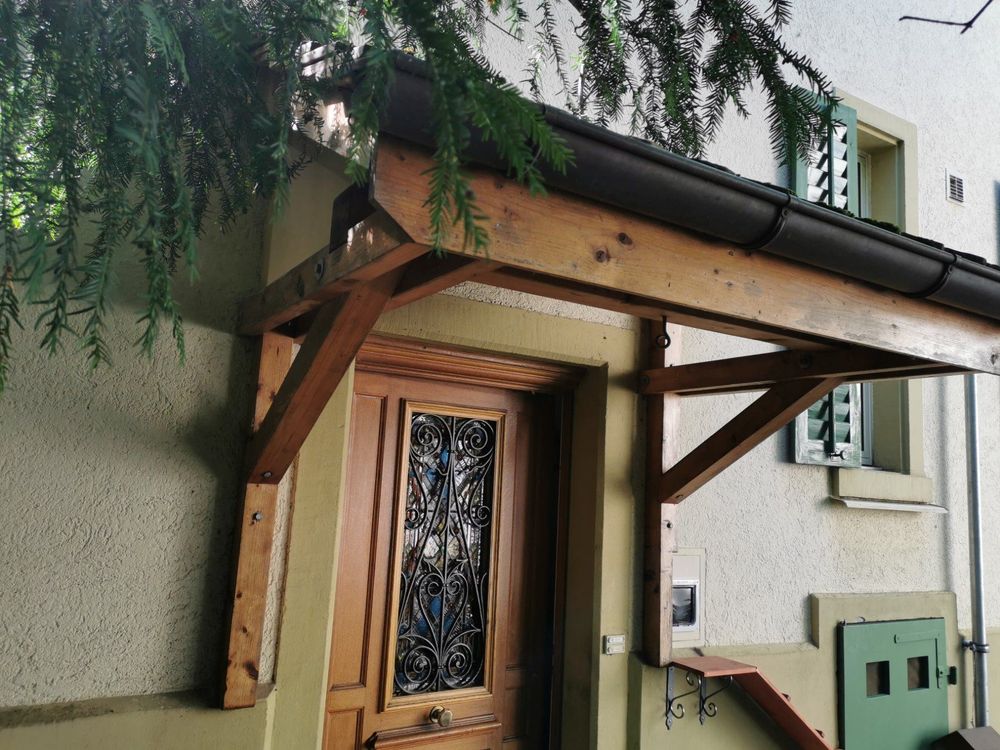 Vordach für Hauseingang aus Holz& Ziegel | Kaufen auf Ricardo