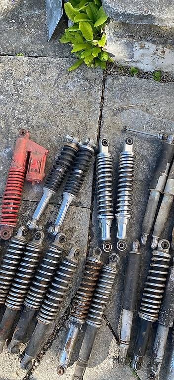 Puch Parti ricambio per ciclomotori: Töffli Stossdämpfer Puch/Sachs – Difettoso da Büren an der Aare venduto da twostrokeguy 3