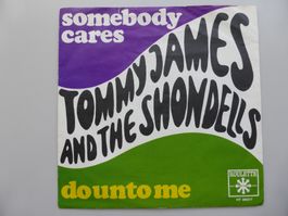 VINYL SINGLE  TOMMY JAMES and THE SHONDELLS
