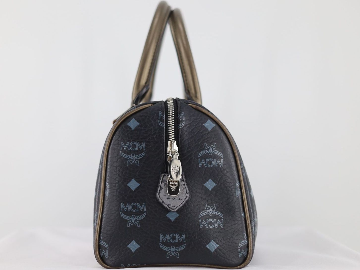 Mcm Altro in  Abbigliamento & Accessori: MCM Mini Boston – Multicolor Lion – Usato da Flawil venduto da HeritageAtelier 5