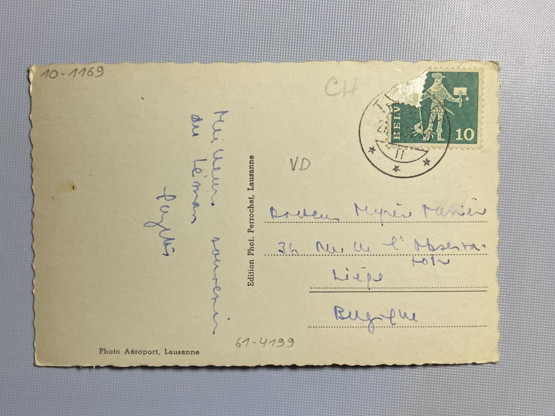 Cartes postales: Cully et la Corniche - Flugaufnahme – D'occasion à Steg VS par danwer74 1
