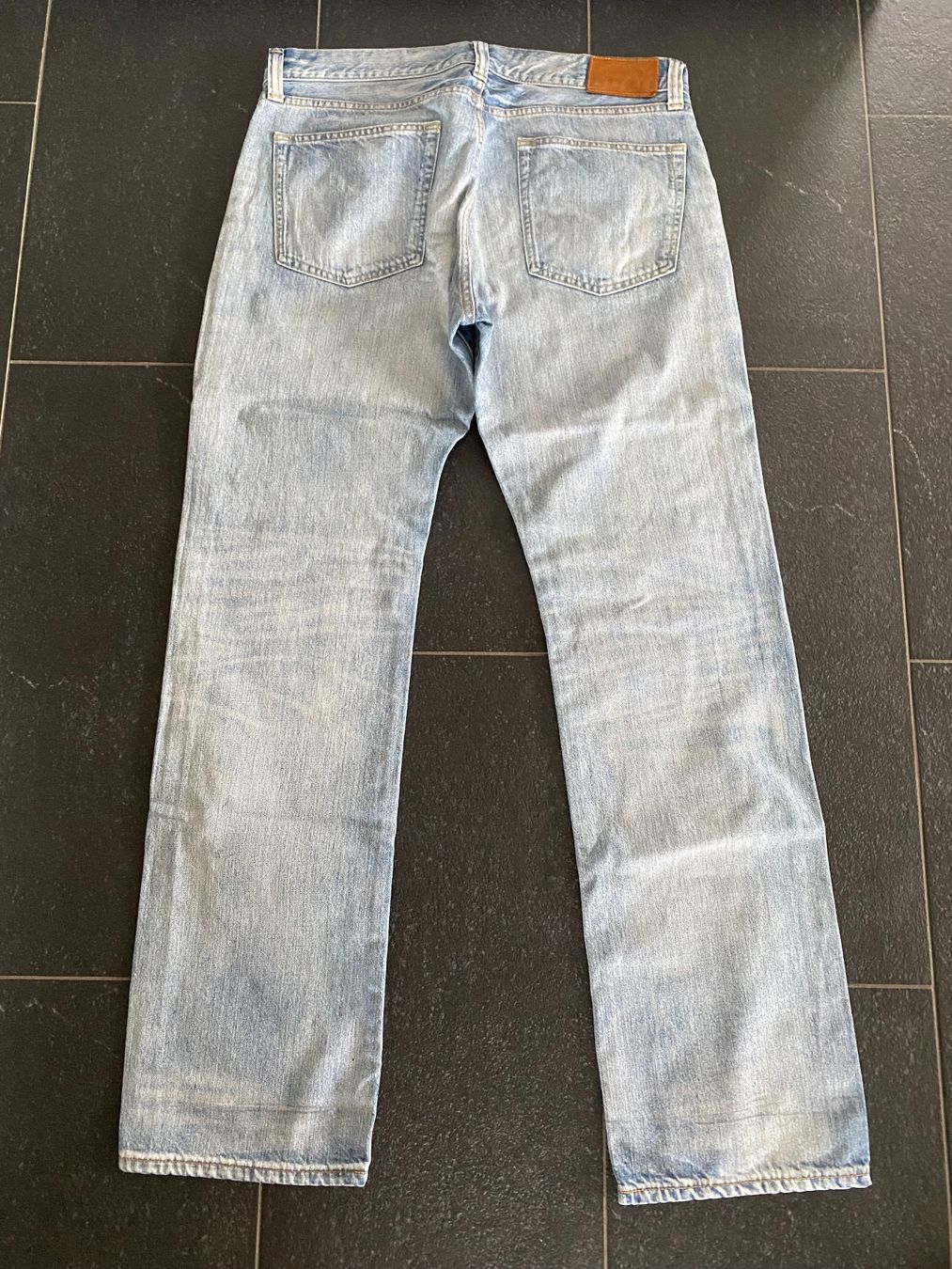 Uniqlo Jeans: Uniqlo Jeans – Usato da Lützelflüh-Goldb venduto da flu_q9tg 2