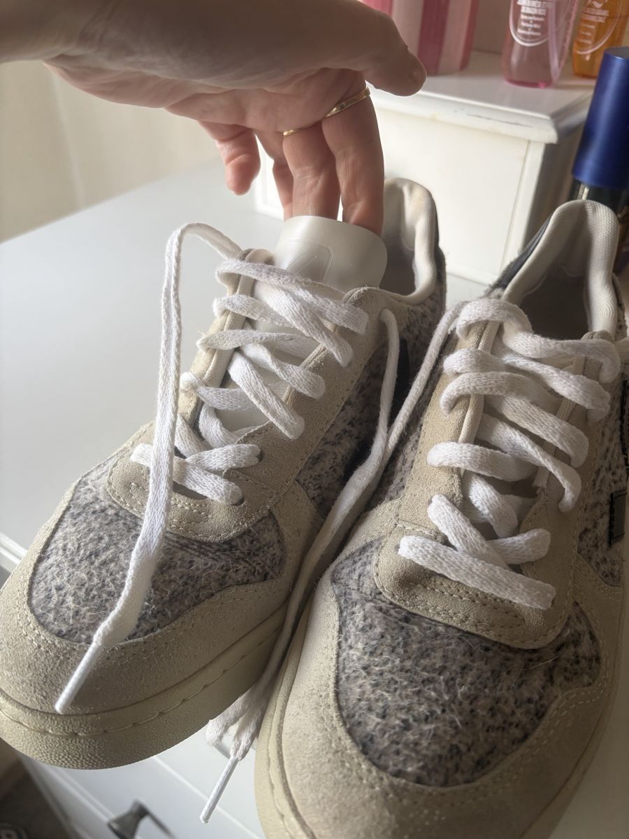Scarpe da donna: Veya Sneakers Grösse 39 – Usato da Basel venduto da Brunner.T 4