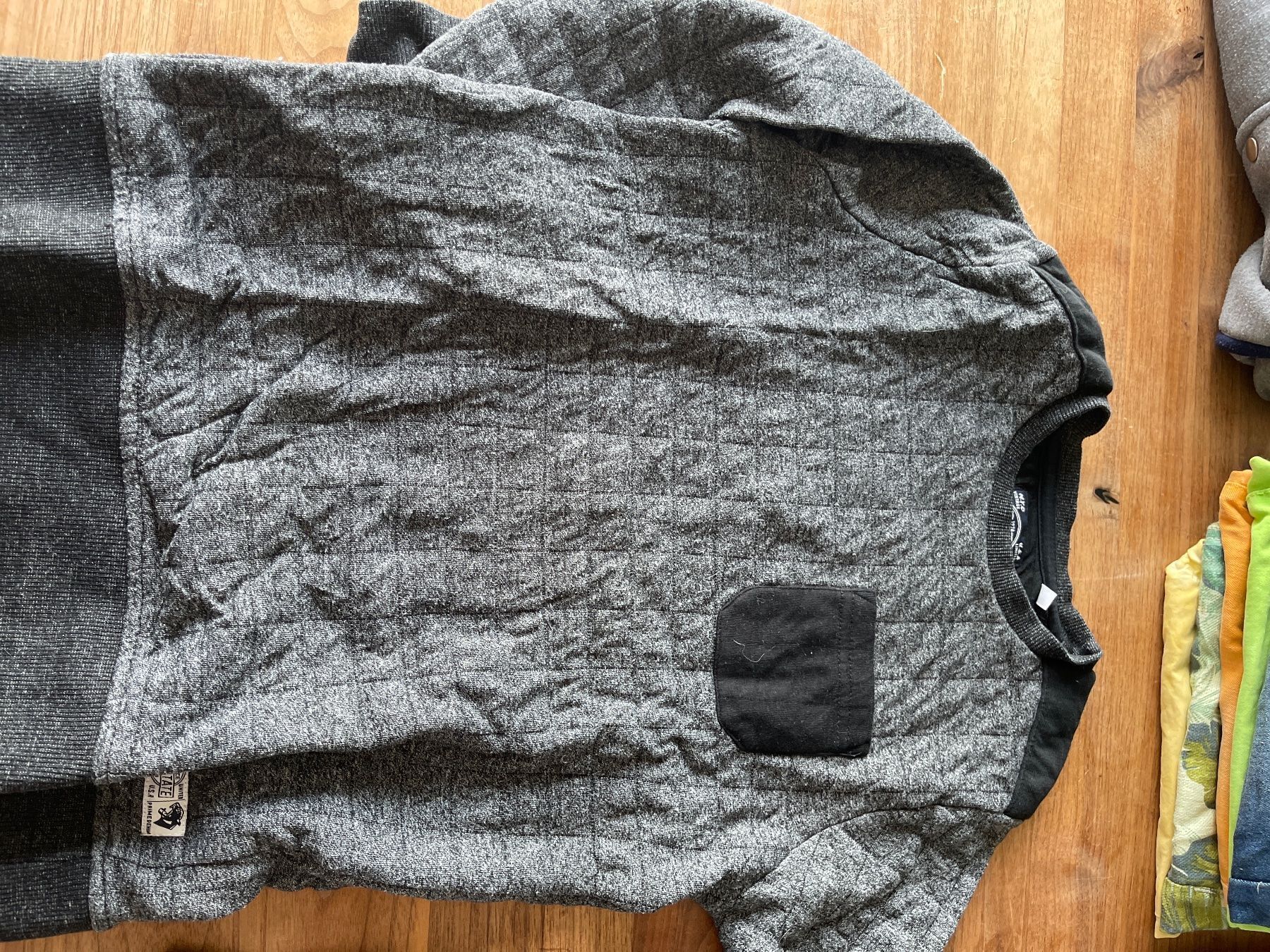 Maglioni & Felpe: Pullover – Usato da Schnottwil venduto da Garuso
