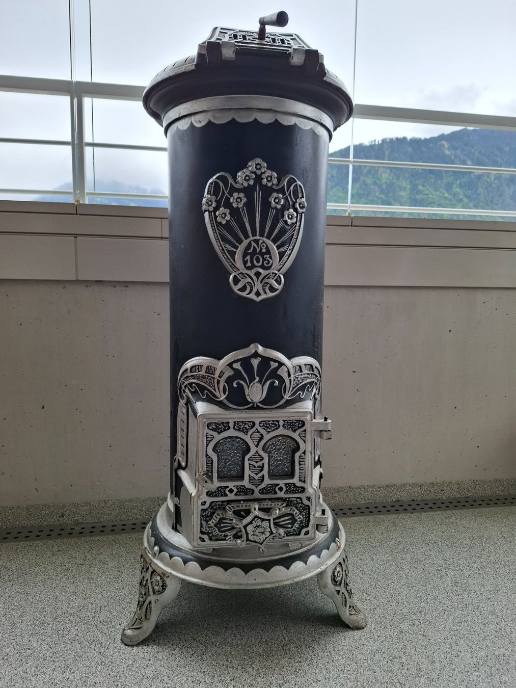 Altri mobili d'antiquariato: Ofen – Usato da Chur venduto da Bruno4