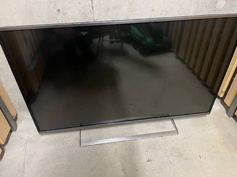 Televisori: Smart TV Panasonic VIERA - Full HD - WiFi / 3D – Usato da Bassecourt venduto da mas_6xny