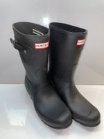NEUE, UNGETRAGENE schwarze Hunter Gummistiefel, Gr. 43