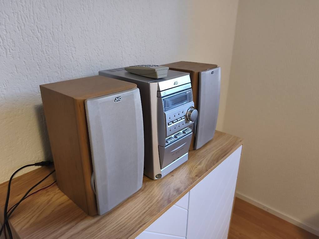 Lettore multimediale & Streamer: Stereoanlage JVC, 2x 60W – Usato da Nebikon venduto da Travis8 1