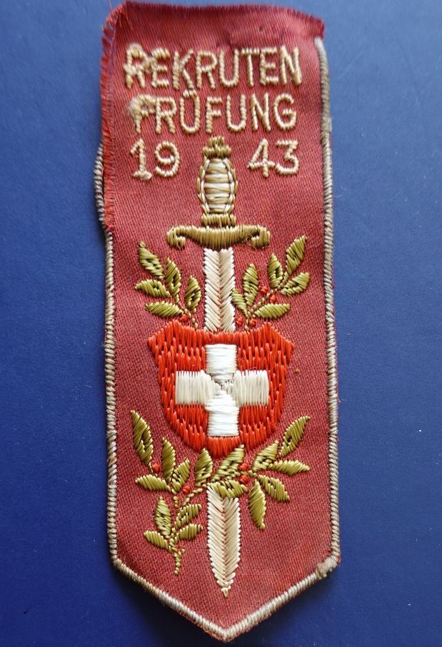 Schweizer Armee Placchette & Badge: Abzeichen Rekrutenprüfung 1943 – Usato da Dielsdorf venduto da bonambler
