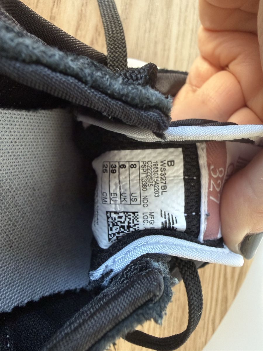 New Balance Scarpe da donna: New Balance 327 – Usato da Luzern venduto da Aistee 8