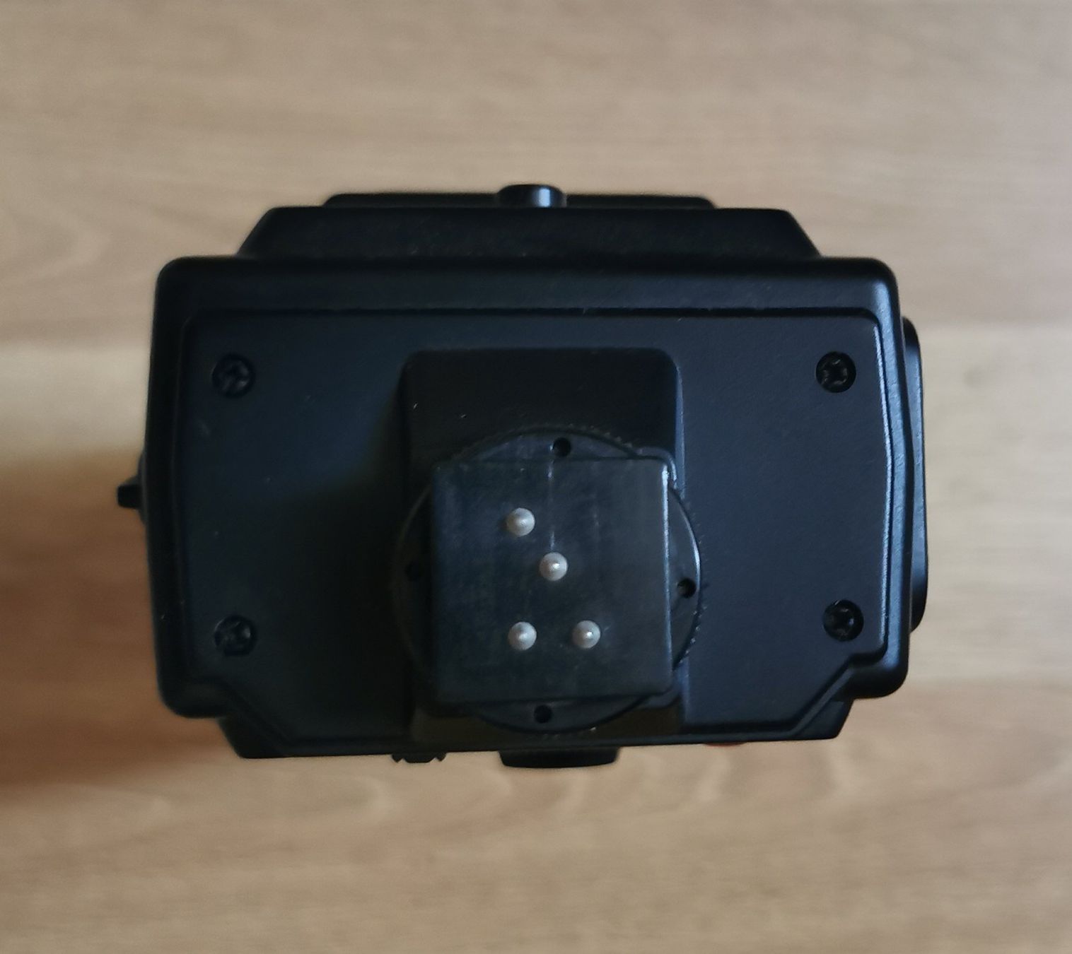 Nikon Flash: Nikon Speedlight SB-16 Blitzgerät mit Anleitung – Usato da Birsfelden venduto da dsc_f8gx 4