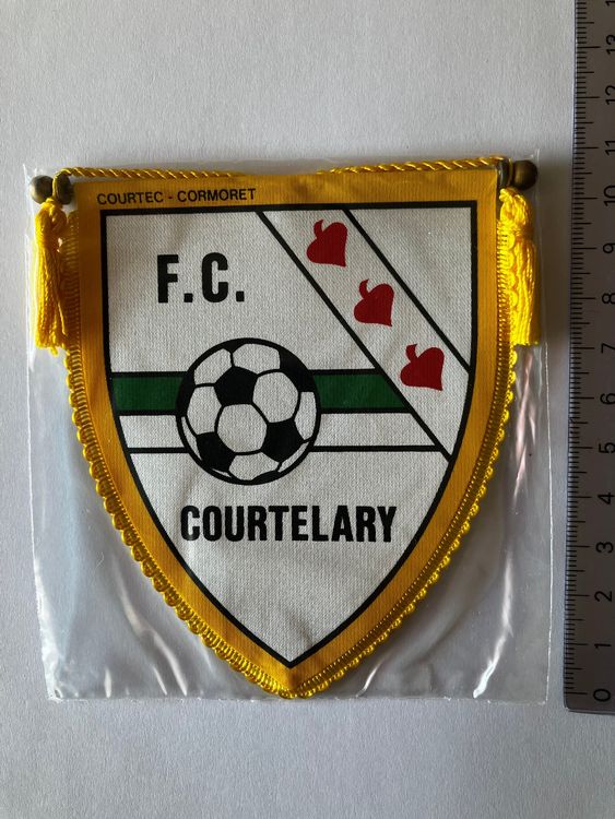 ancien petit FANION / WIMPEL PENNANT )) DFC DUNDALK FC * IRELAND