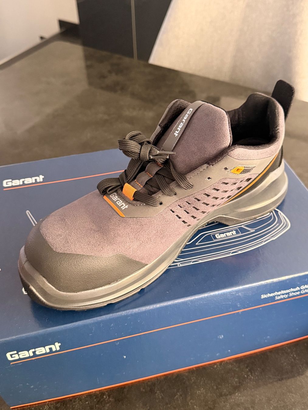 Scarpe da uomo: Garant Comfort Sicherheitshalbschuh S1 W1 – Nuovo e nell'imballaggio originale da Therwil venduto da ibrahim_y 2