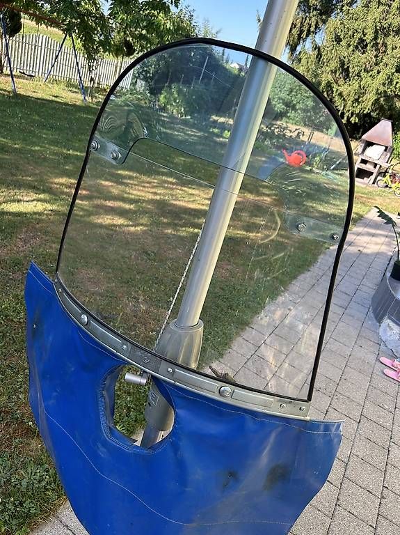 Alle Rollerersatzteile: Vespa Windschutz – Gebraucht aus Gerlafingen von internacional